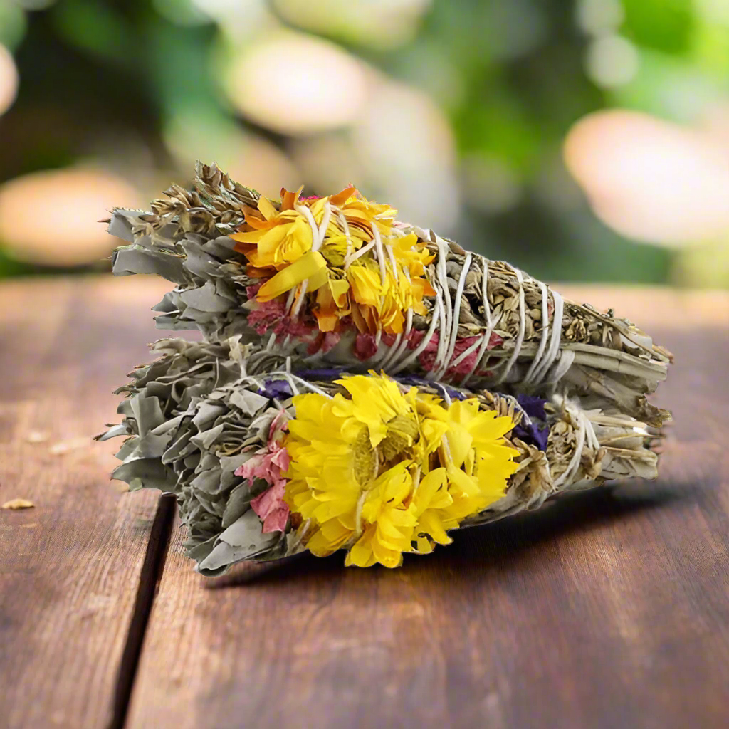 Green Tree Räucherbündel Spiritual Blessing / Weißer Salbei und Blüten 10 cm