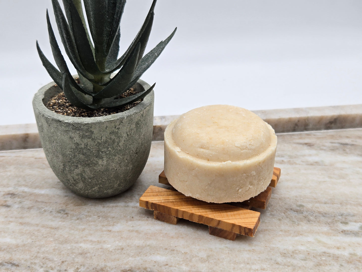 Seifenablage Seifenschale Palette klein aus Olivenholz 6x6 cm